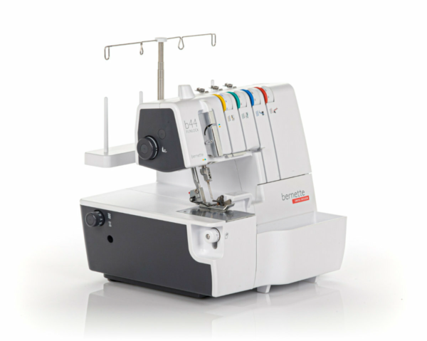 Bernette 44 Funlock Coverstitch Machine - Image 4